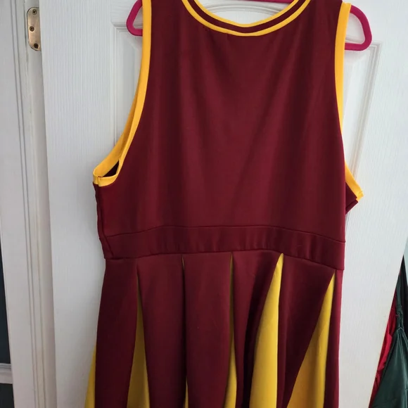 Hot Topic Chilling Adventures Of Sabrina Baxter High Cheer Dress- NWT 3X - Picture 5 of 6